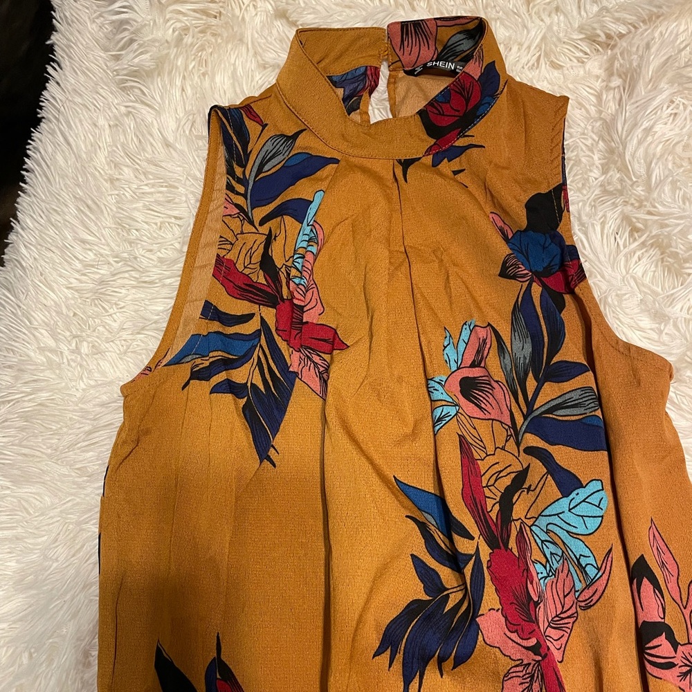Size 6 Shein summer flowered dress